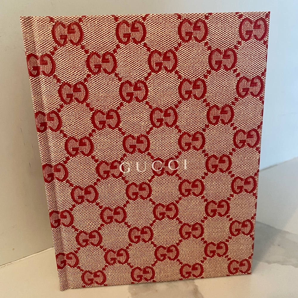 Gucci “ My Scrap Book” Limited Edition BAILA Notebook (Hard Cover) - Picture 2 of 12